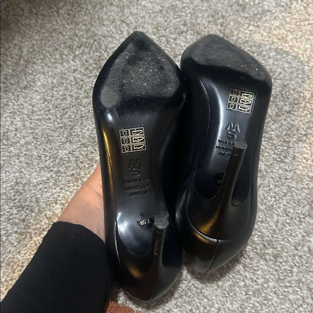 Stuart Weitzman Pointed Toe Pump - image 5